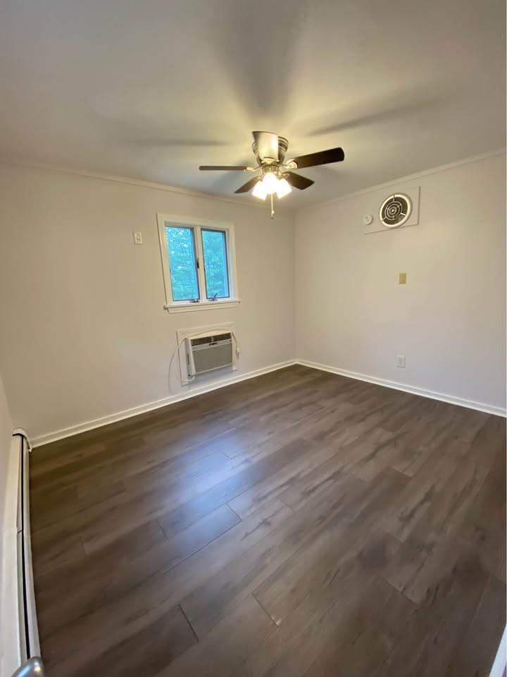 312 Washington St #B - Photo 5 of 15