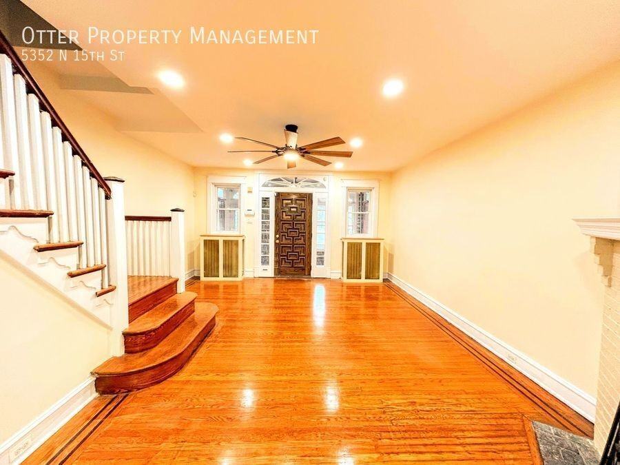 5352 N 15th St - Photo 3 of 23