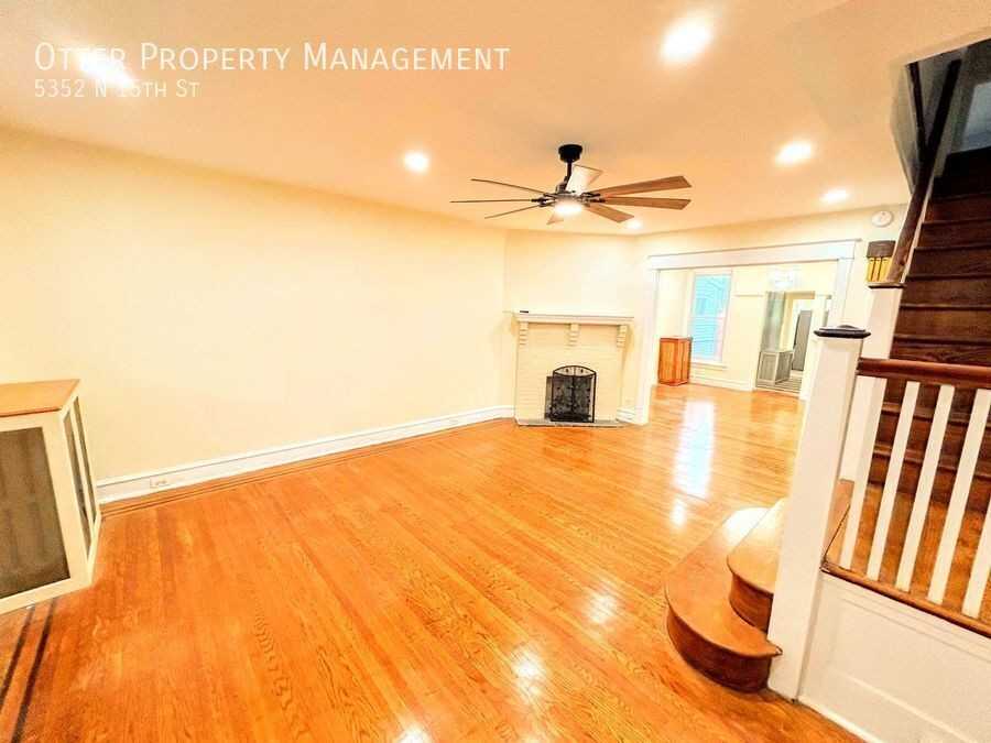 5352 N 15th St - Photo 5 of 23