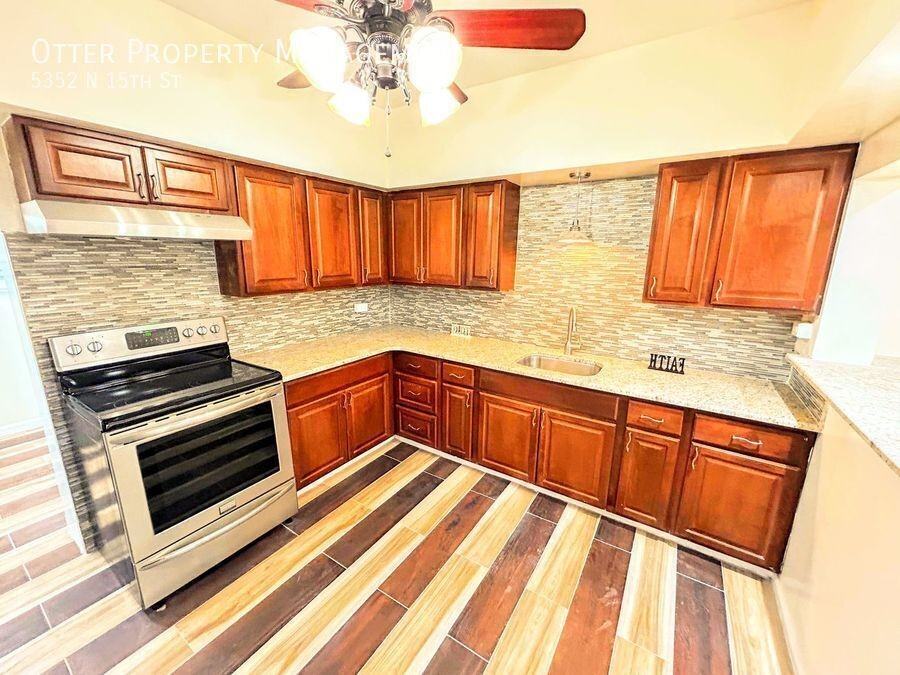 5352 N 15th St - Photo 7 of 23