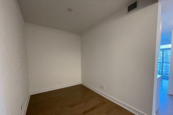 181 Bedford Rd - Photo 4 of 13