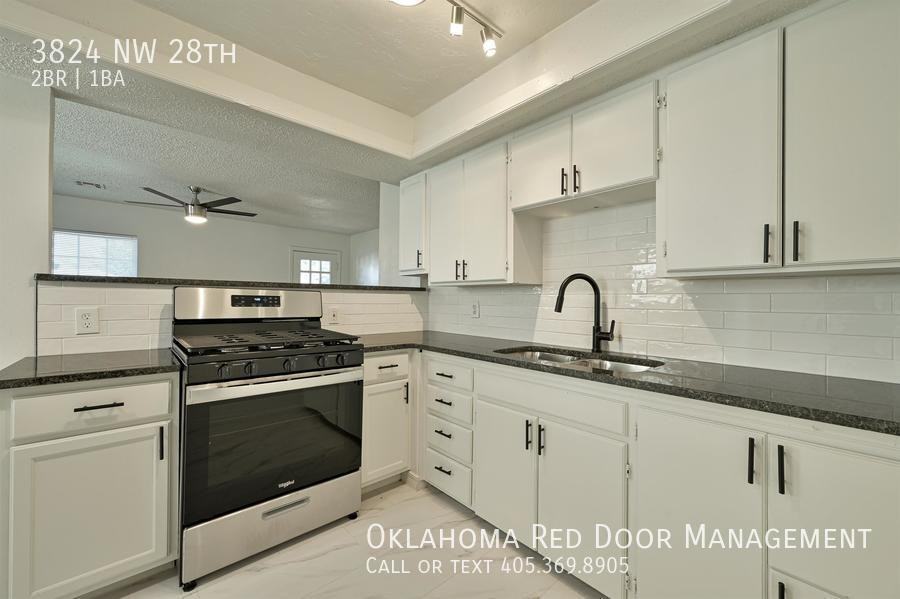 3824 Nw 28th St - Photo 3 of 28