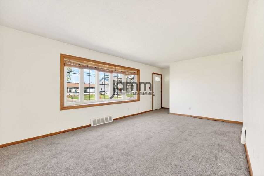 16261 Remora Blvd - Photo 6 of 31