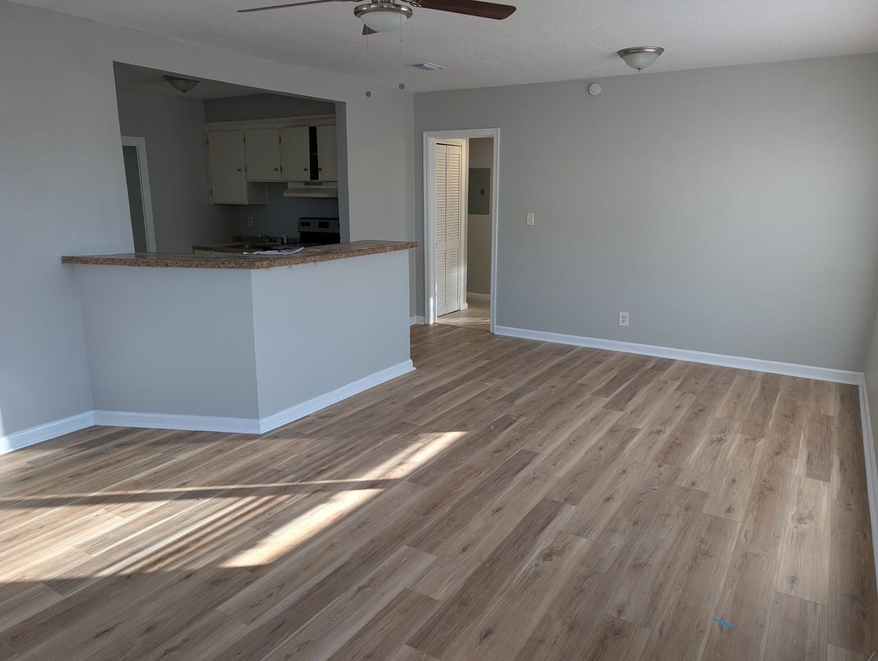 1615 Melson Ave - Photo 2 of 8