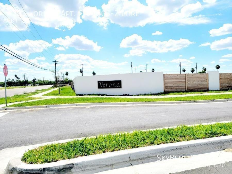 1303 Lore Dr Unit 2