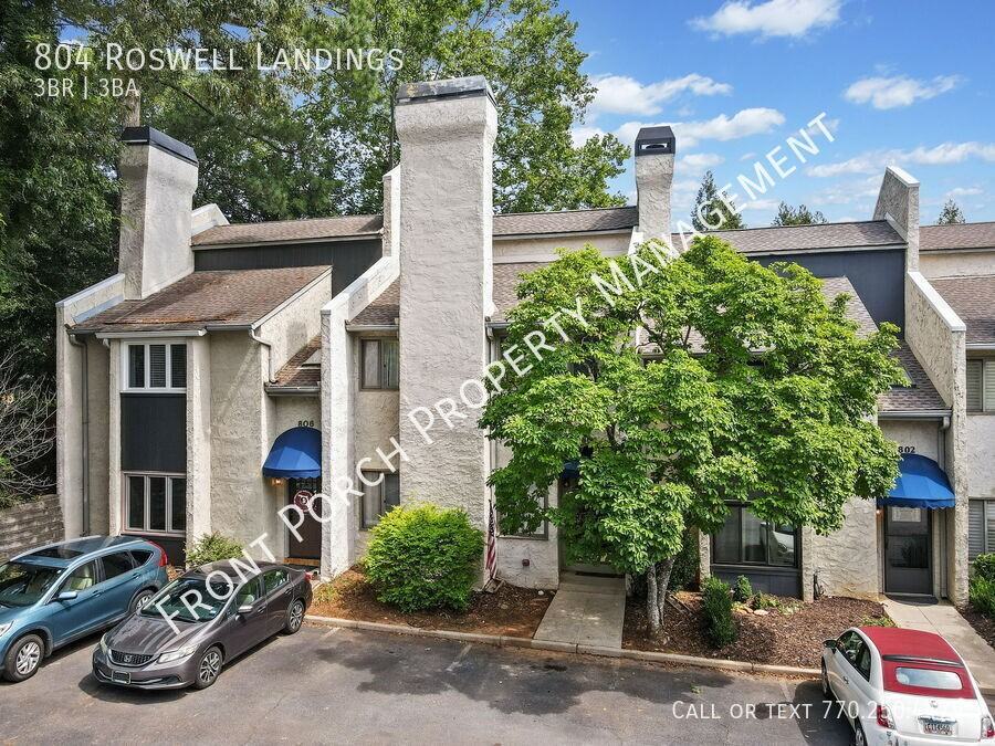 804 Roswell Landings Dr - Photo 2 of 20