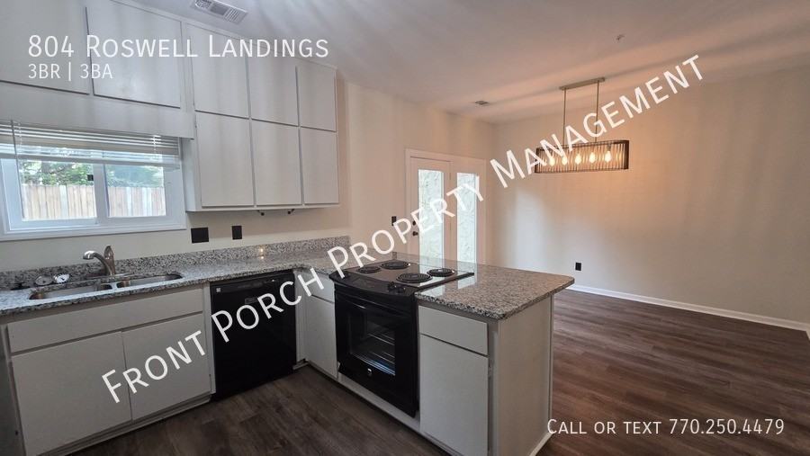 804 Roswell Landings Dr - Photo 6 of 20