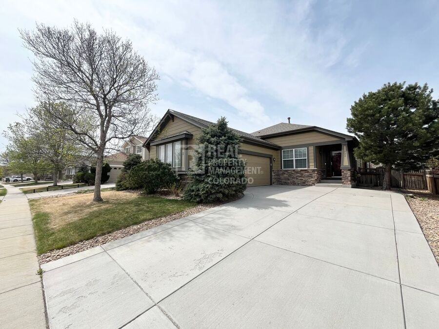 5236 Sagebrush St - Photo 2 of 19