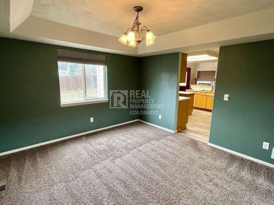 5734 Dolores St - Photo 3 of 23