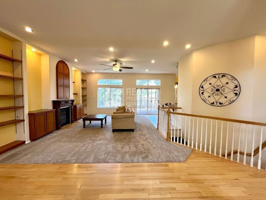 1550 Capadaro Ct - Photo 6 of 32