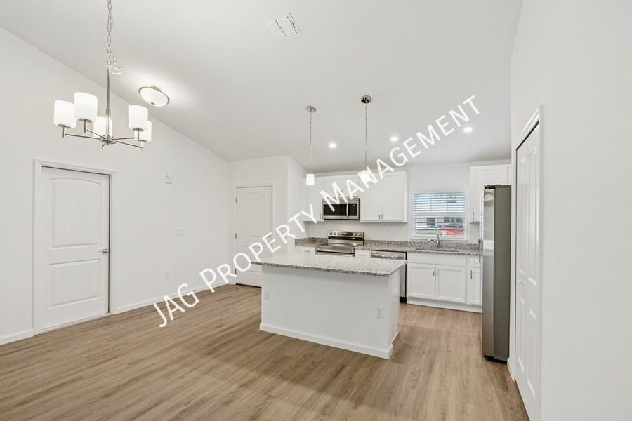 1282 Hegira St Nw - Photo 5 of 27