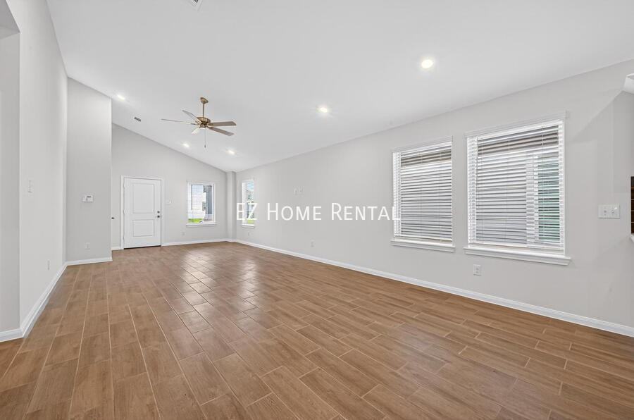 21703 Cypress Trellis Dr - Photo 5 of 34