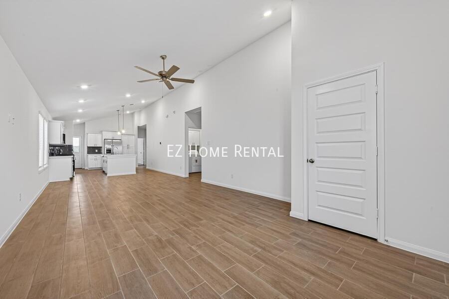 21703 Cypress Trellis Dr - Photo 7 of 34