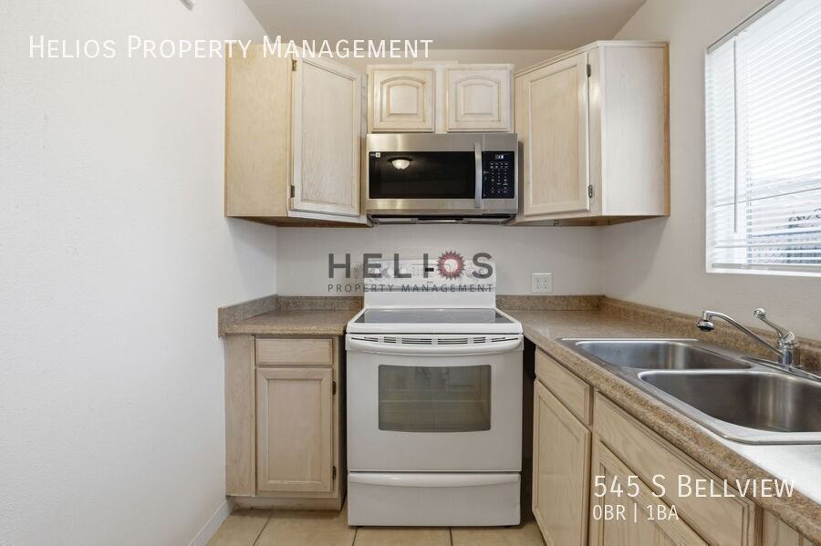 545 S Bellview - Photo 7 of 13