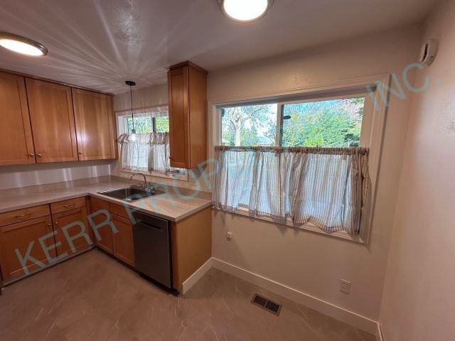 1160 Nw Bella Vista Pl - Photo 4 of 20