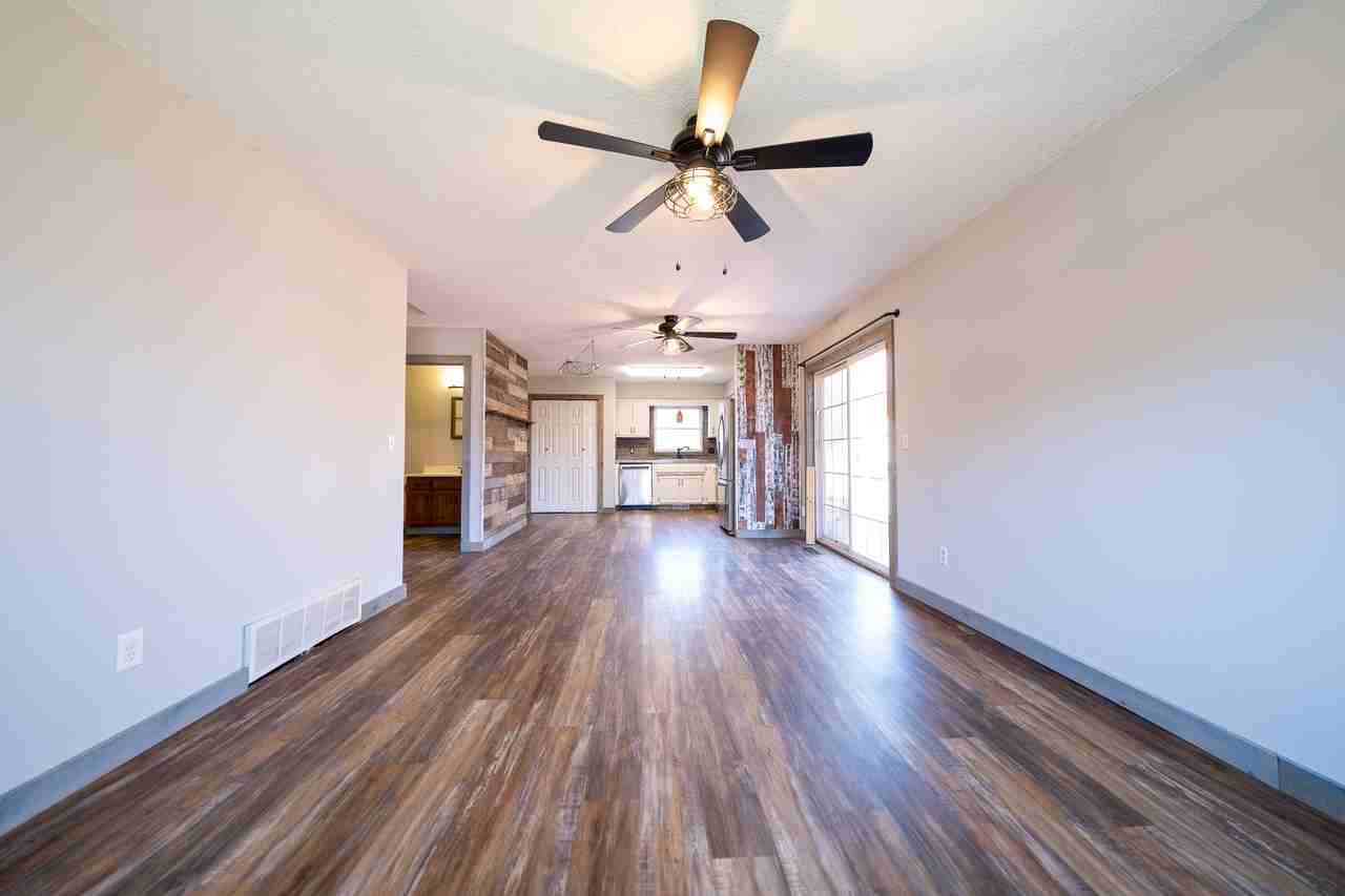 1705 Slater Ln #1 - Photo 7 of 30