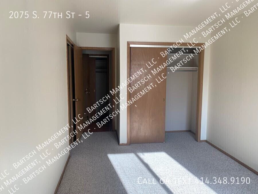 2075 S 77th St #5 - Photo 5 of 6