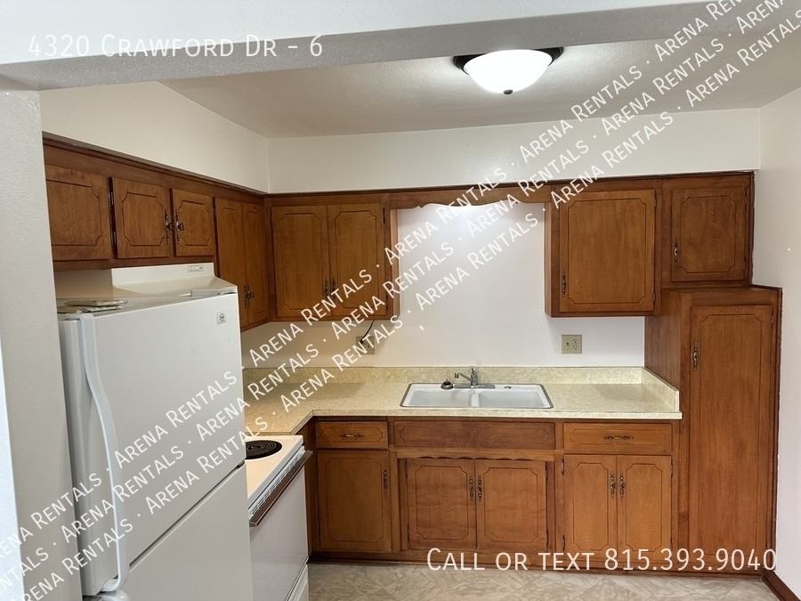 4320 Crawford Dr #6 - Photo 7 of 22