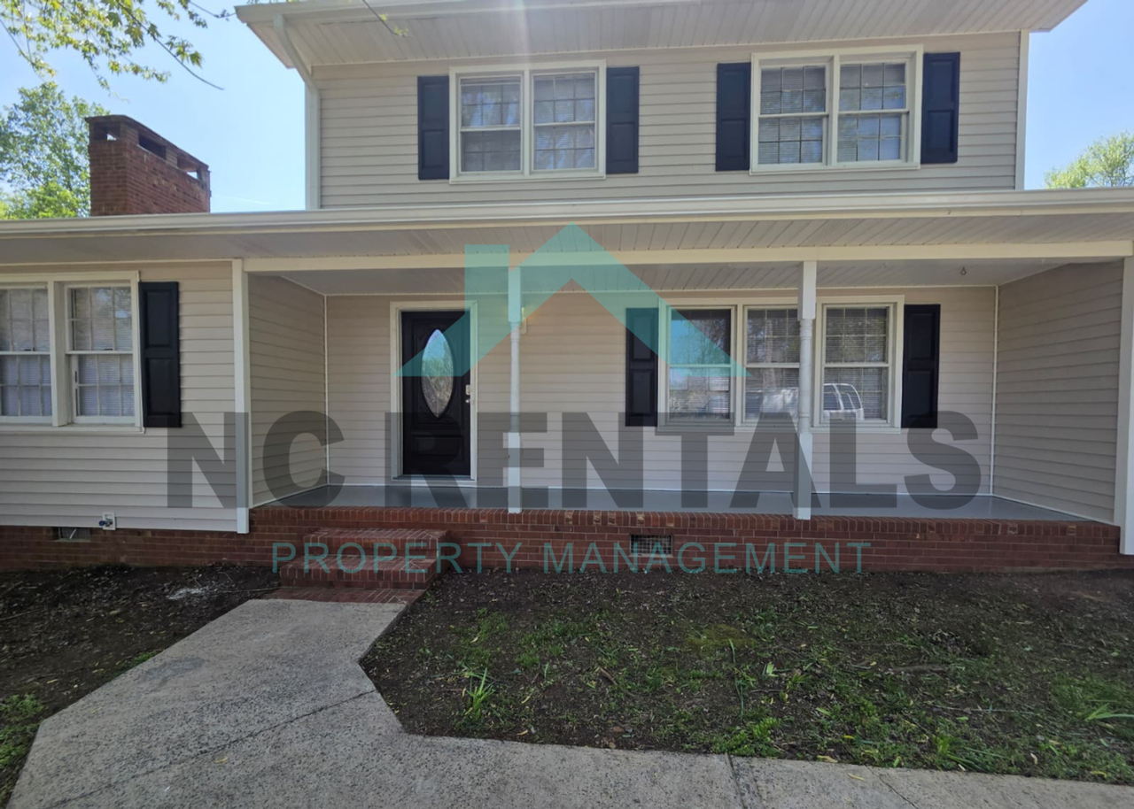 2300 Carlford Rd - Photo 3 of 33