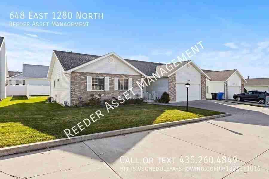 648 E 1280 N - Photo 2 of 25