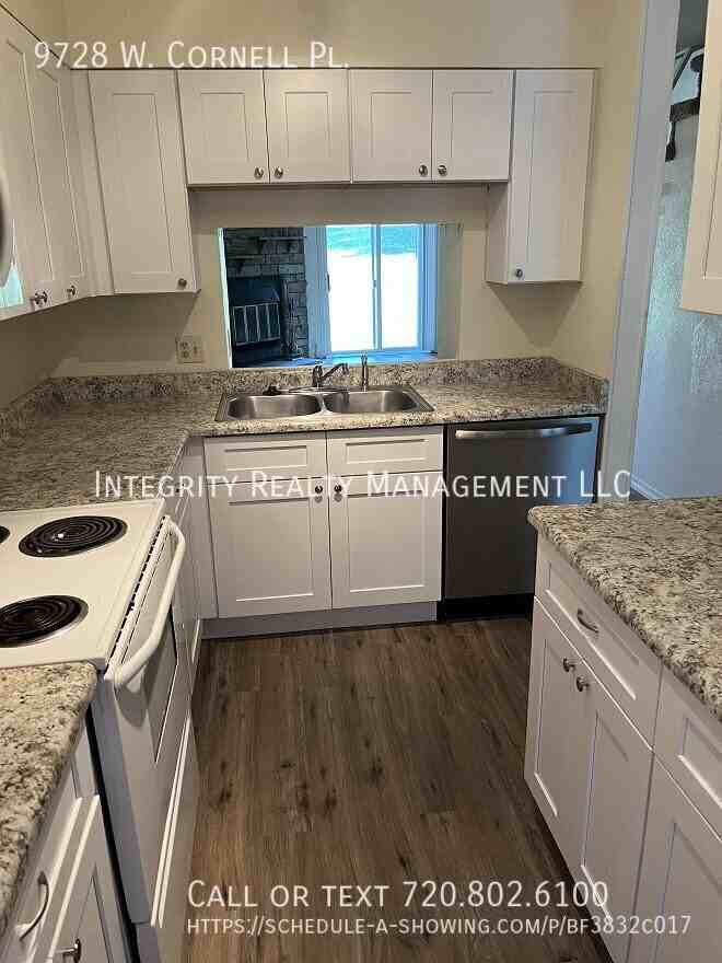 9728 W Cornell Pl - Photo 5 of 14