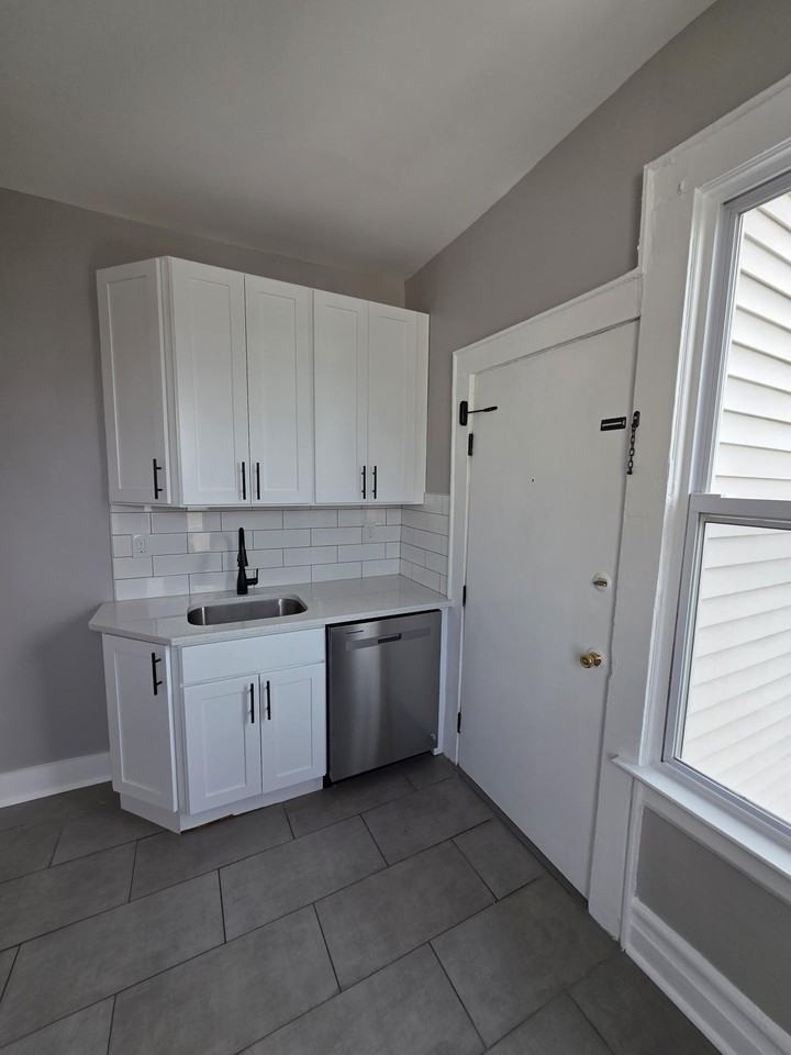 333 Elm StreetApartment B6 #B6 - Photo 4 of 8