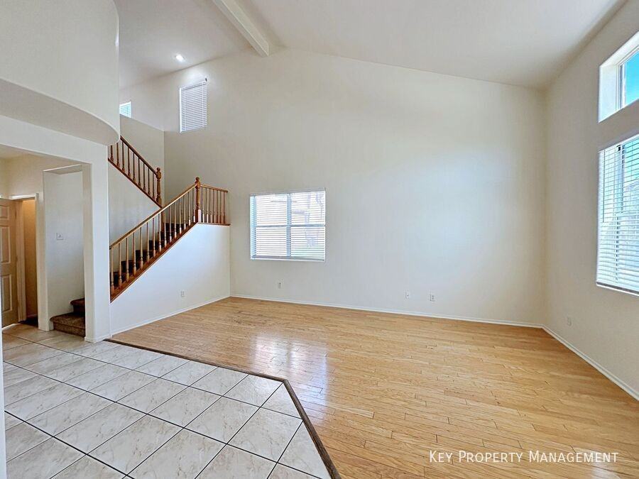 5914 Tinazzi Way - Photo 3 of 35