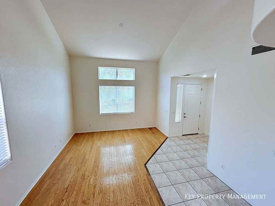 5914 Tinazzi Way - Photo 6 of 35