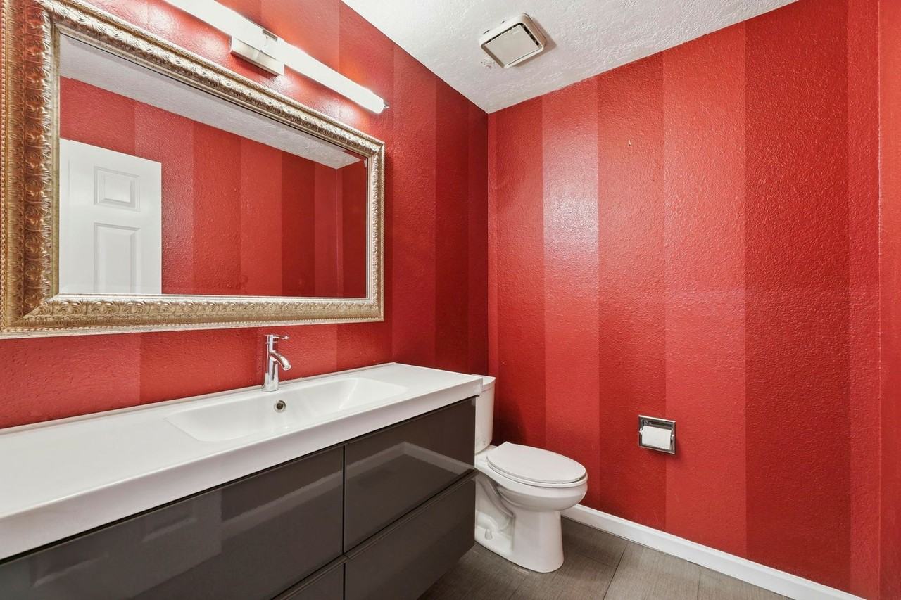 2071 Holly Branch Ct - Photo 6 of 19