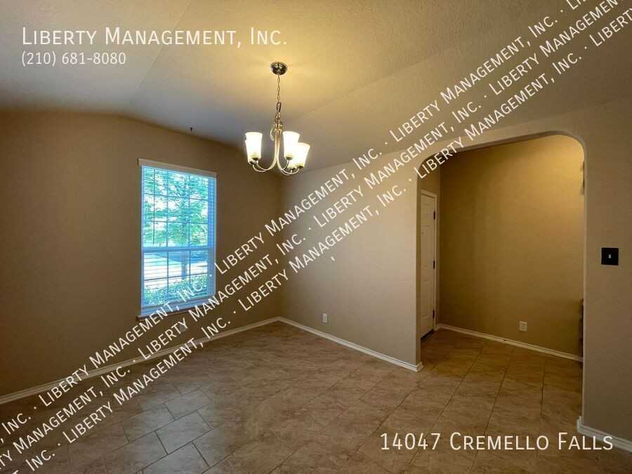 14047 Cremello Fls - Photo 3 of 32