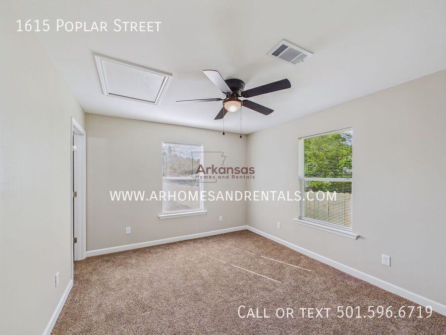 1615 N Poplar St - Photo 7 of 17