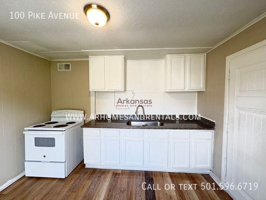 100 Pike Ave - Photo 4 of 9