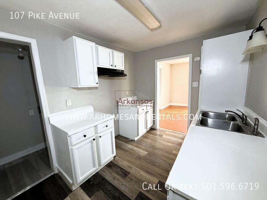 107 Pike Ave - Photo 3 of 11