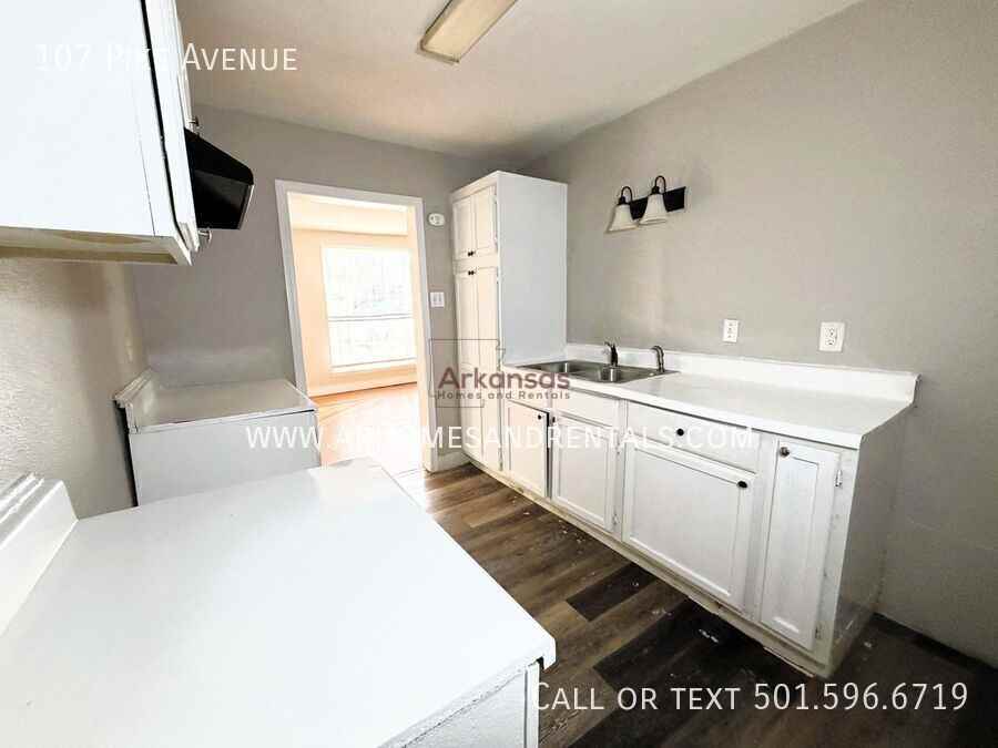 107 Pike Ave - Photo 4 of 11