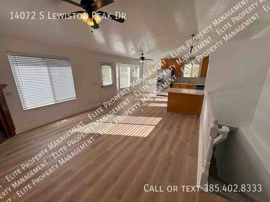 14072 S Lewiston Peak Dr - Photo 4 of 18