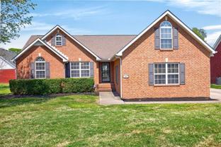 197 Red Jacket Trce - Photo 1 of 1