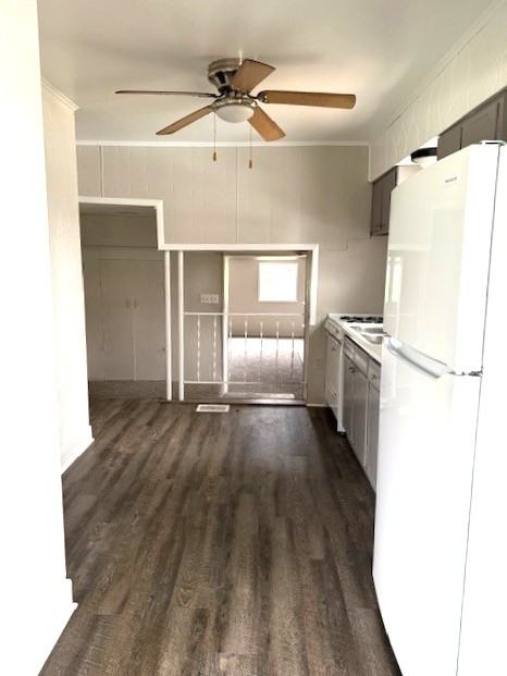 707 Green Ridge Ave #1 - Photo 4 of 11