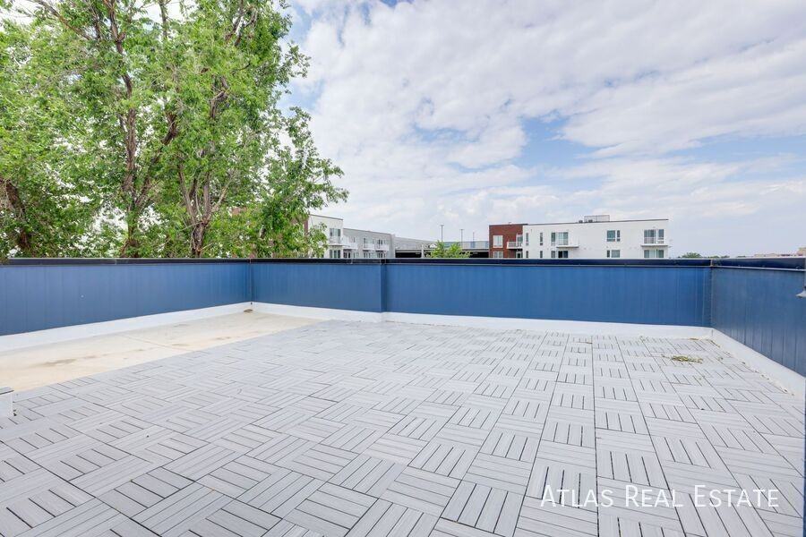 2140 S Ash St #105 - Photo 3 of 50