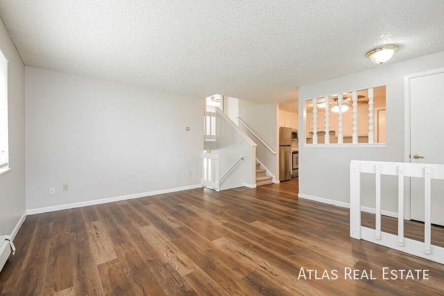 8224 Ames Way - Photo 3 of 11