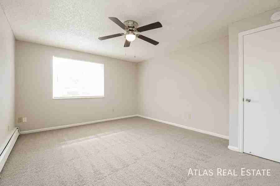 8224 Ames Way - Photo 7 of 11