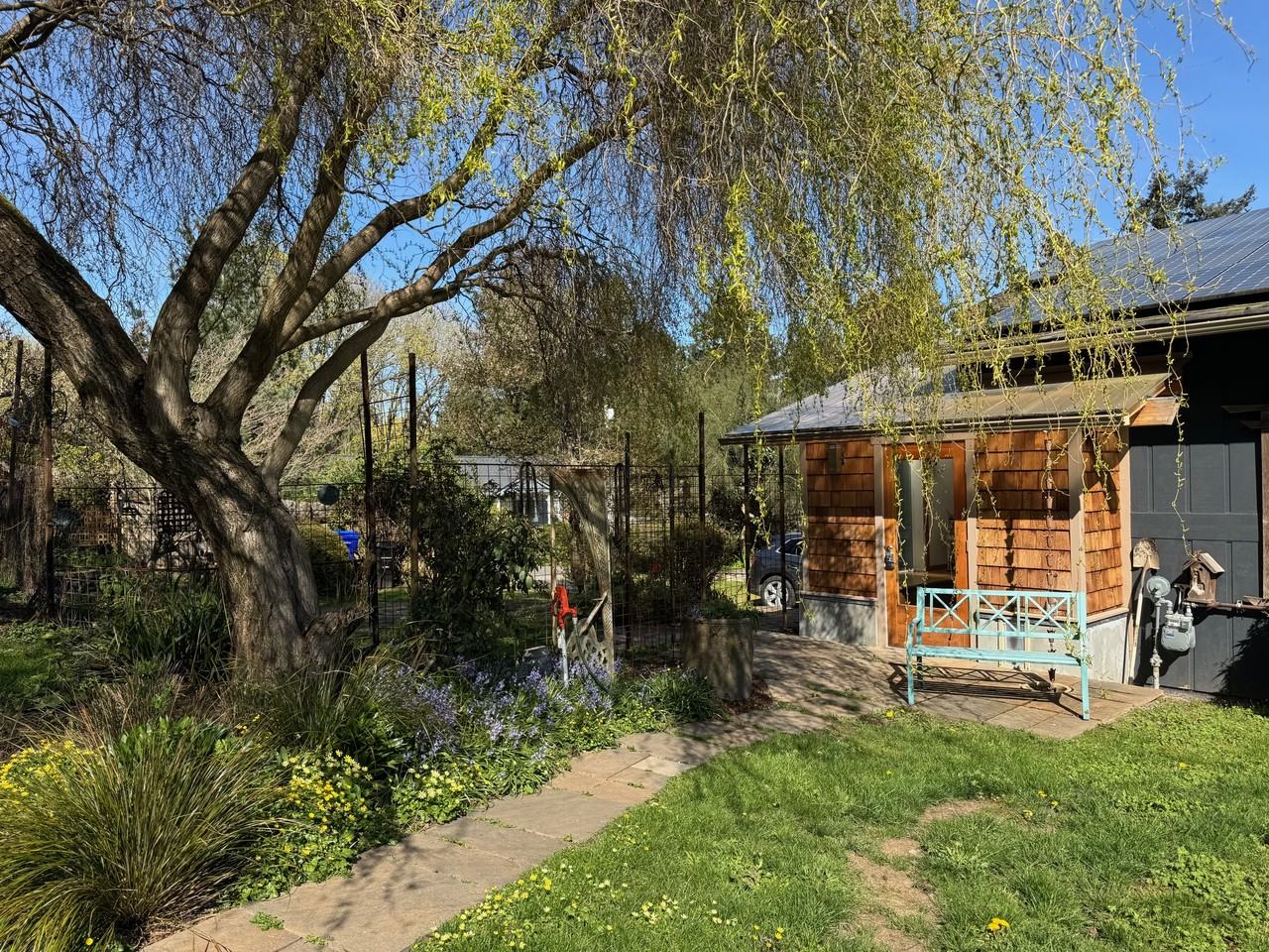 23507 Vashon Hwy Sw #1 - Photo 2 of 50