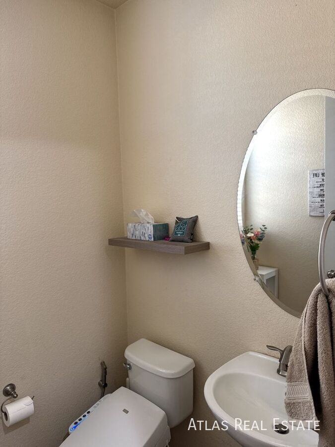 14050 Hudson St - Photo 3 of 19