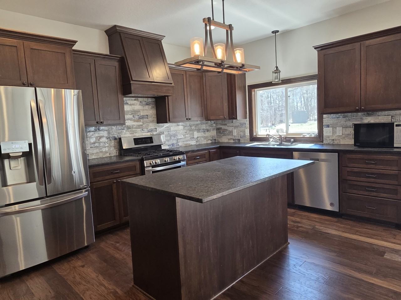 8371 116th St Se #1 - Photo 3 of 24