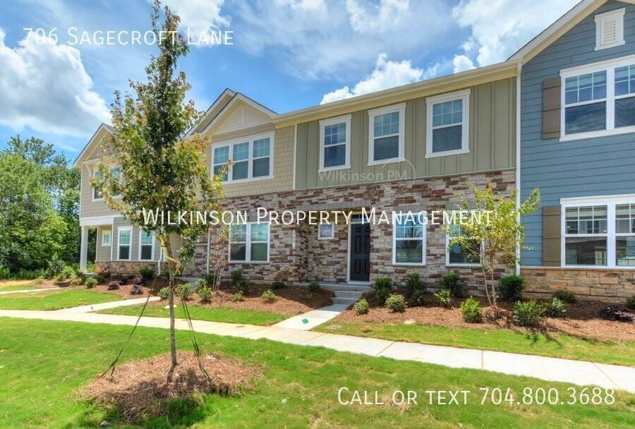 706 Sagecroft Ln - Photo 2 of 32