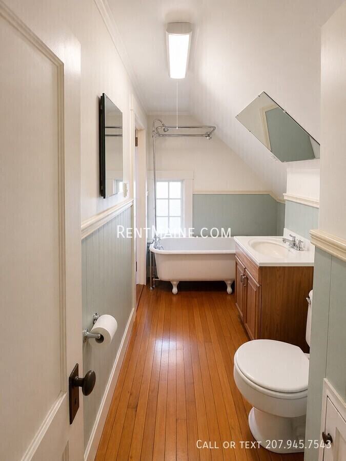 269 French St #E - Photo 7 of 8
