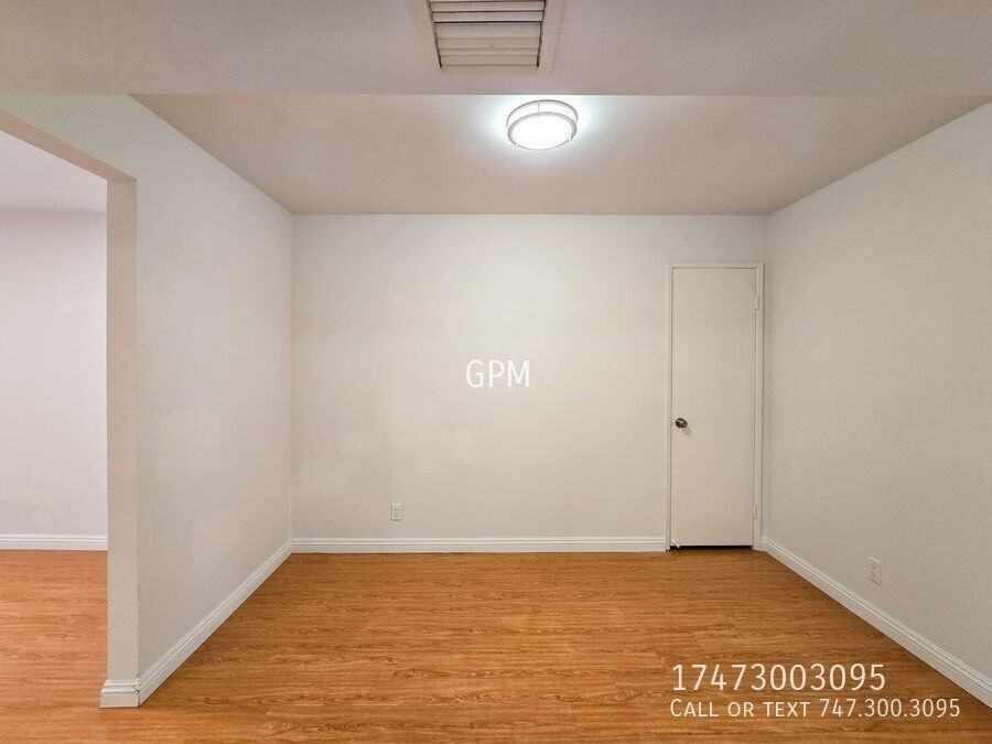 320 W Lomita Ave #10 - Photo 5 of 11