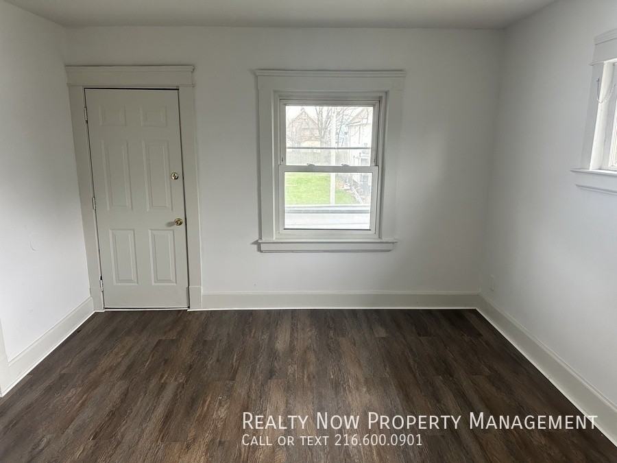 9521 Mount Auburn Ave #2 - Photo 4 of 5