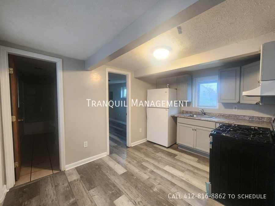 542 Reed St - Photo 6 of 8