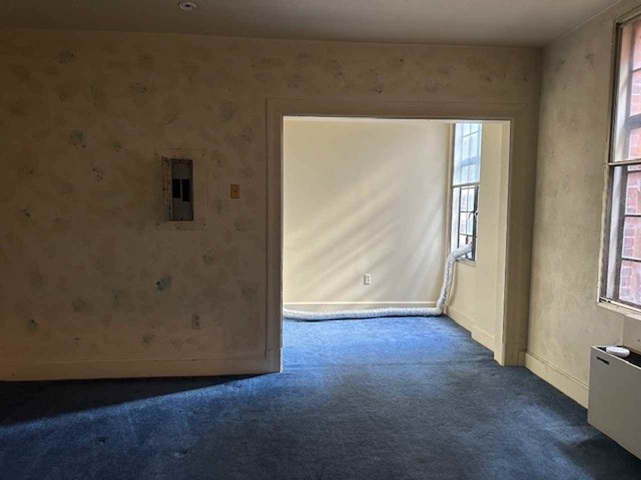 213 N 2nd St #C4 - Photo 4 of 6