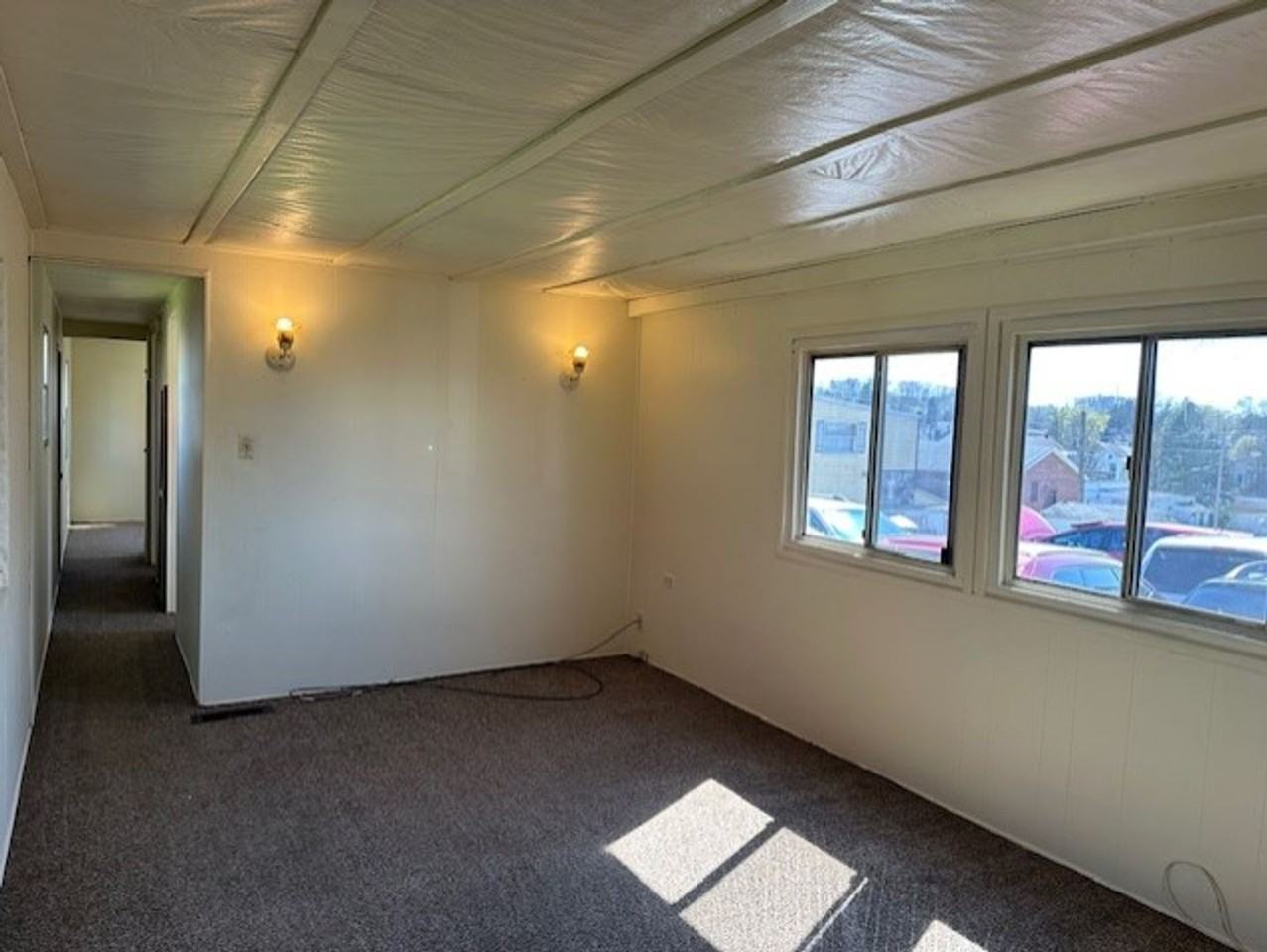 2729 Herr St #2729 - Photo 2 of 8